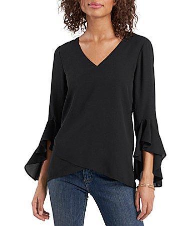 Vince Camuto Womens Printed V-Neck 3/4-Flutter Sleeve Blouse Product Image