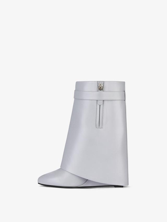 Shark Lock ankle boots in leather Product Image