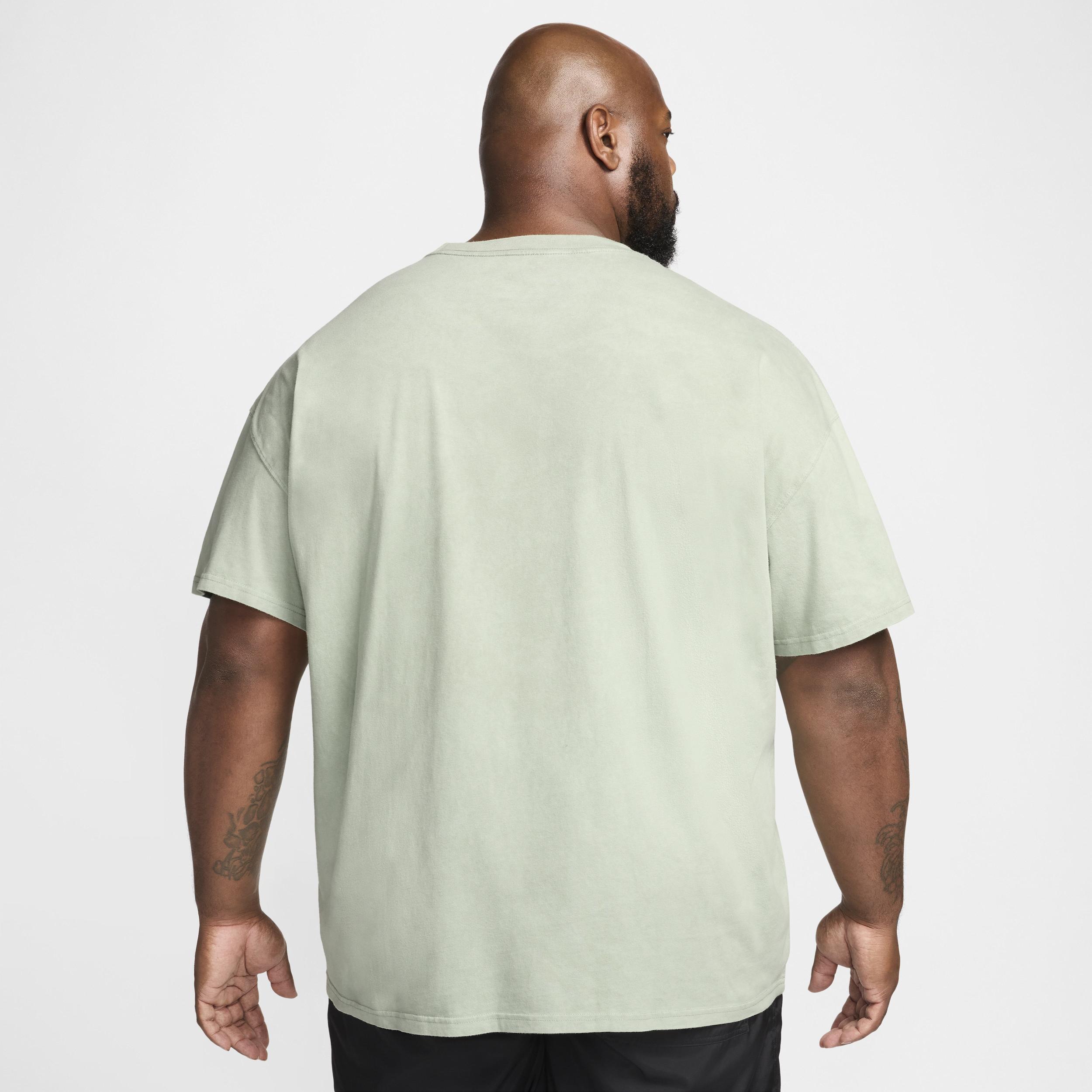 Nike Sportswear Men's T-Shirt Product Image