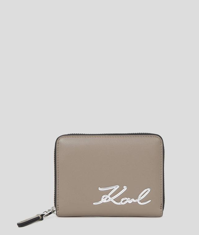 K/SIGNATURE MEDIUM ZIP WALLET Product Image