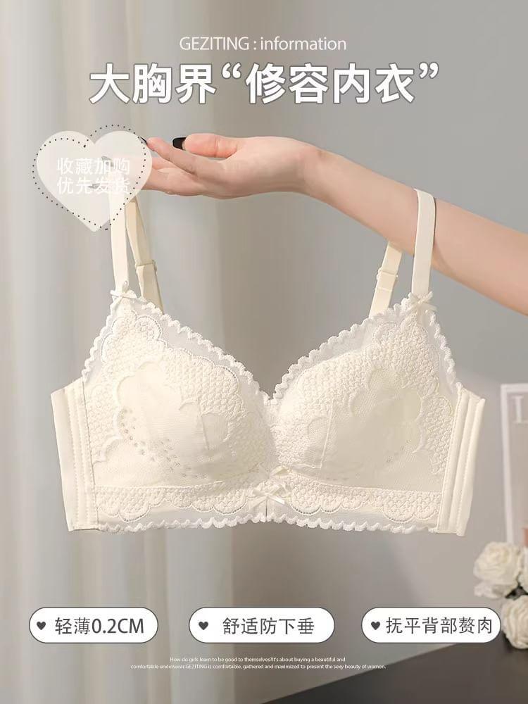 Bow Lace Wireless Push Up Bra Product Image