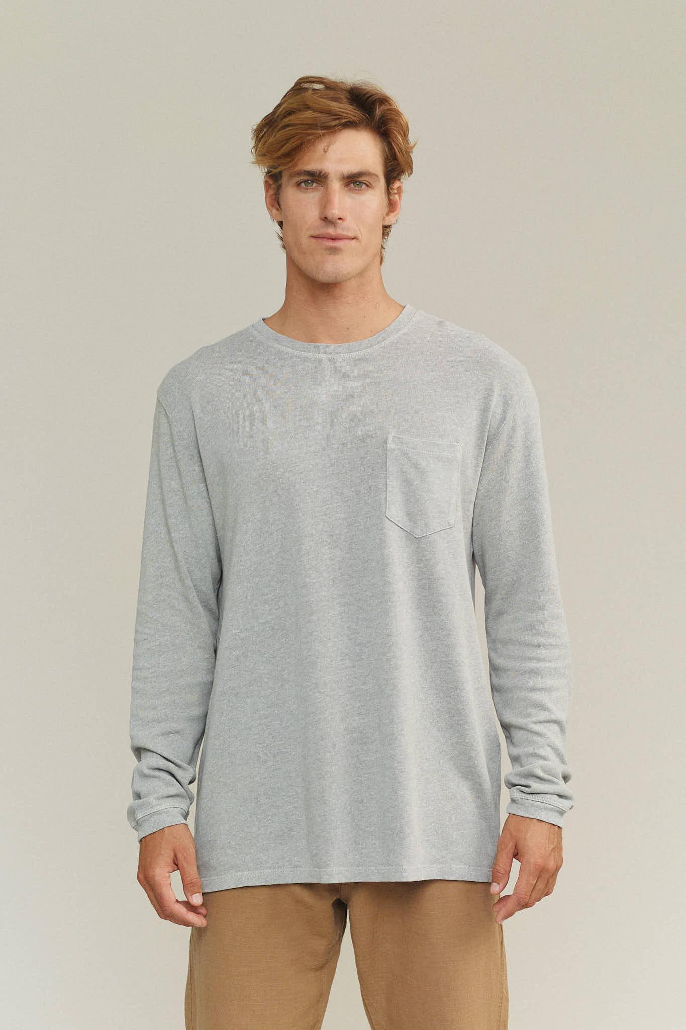 Heathered Baja Long Sleeve Pocket Tee Male Product Image