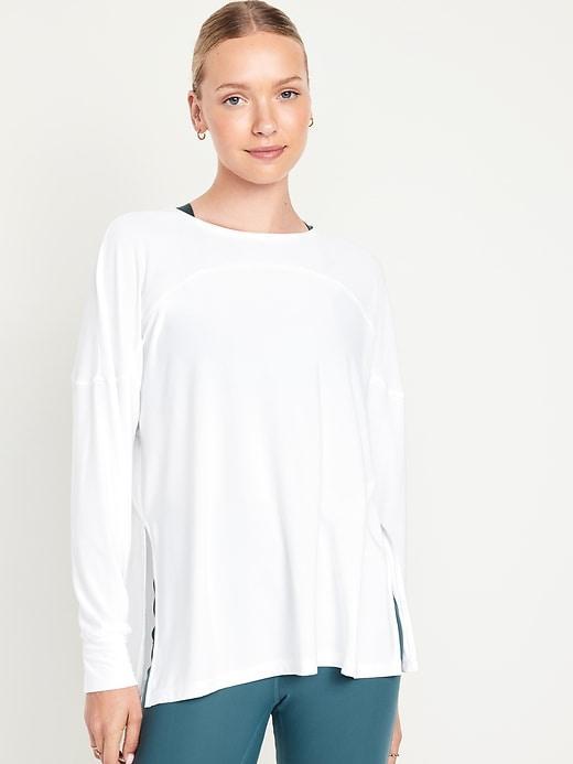 CloudMotion Tunic Product Image