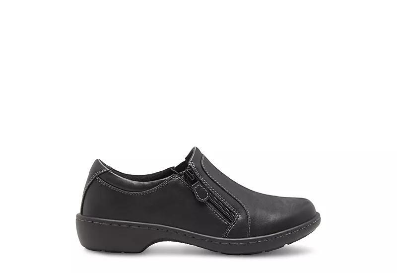 Eastland Vicky Womens Slip-On Shoes Product Image