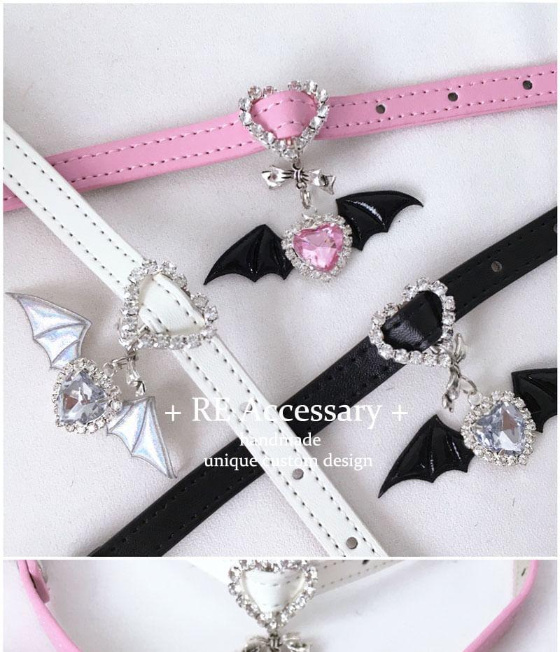 Rhinestone Heart Bracelet Product Image