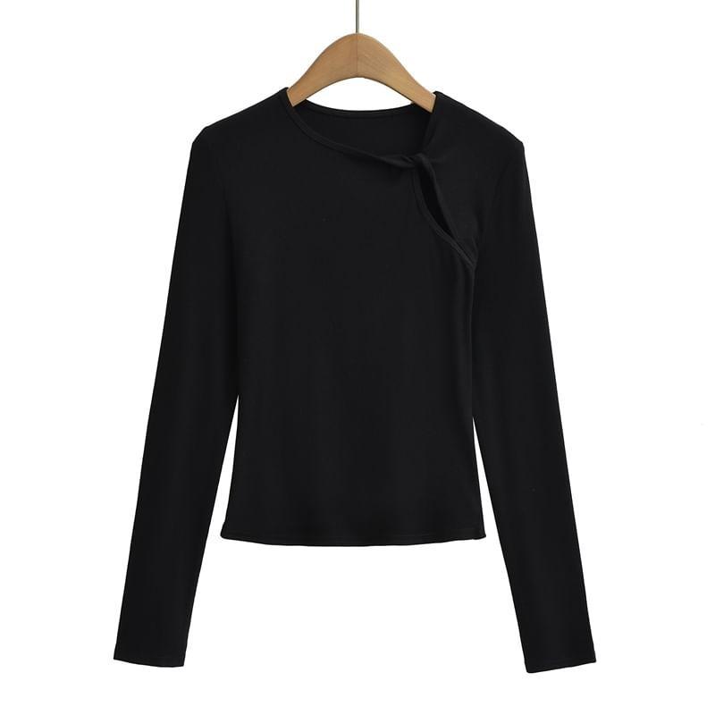 Long Sleeve Crew Neck Plain Twist Crop T-Shirt Product Image