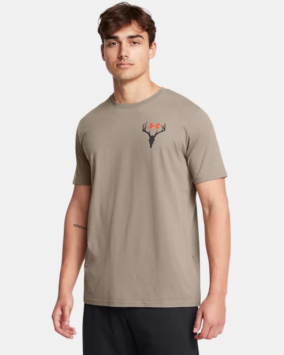 Mens UA White Tail Short Sleeve Product Image