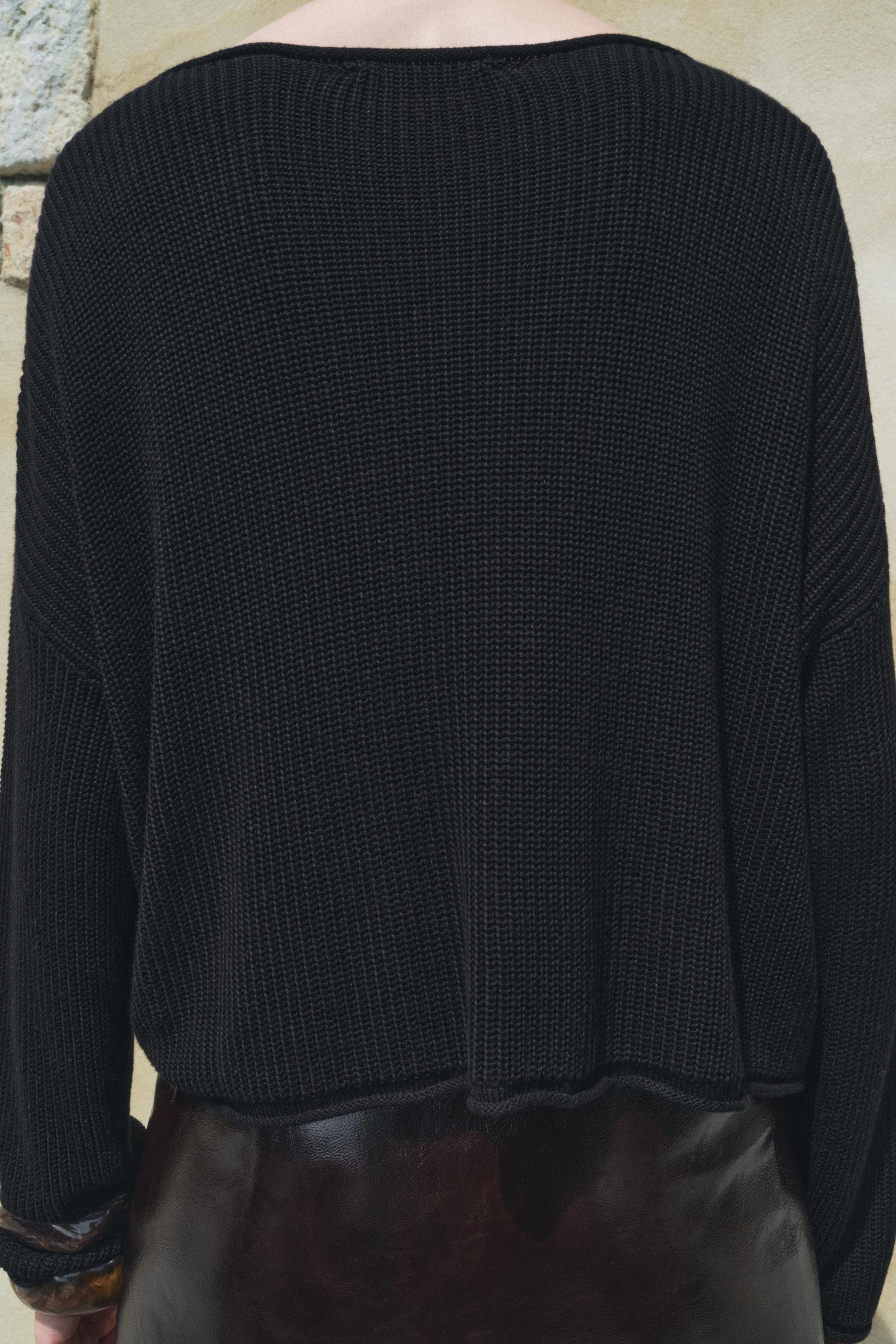 RIBBED KNIT SWEATER Product Image