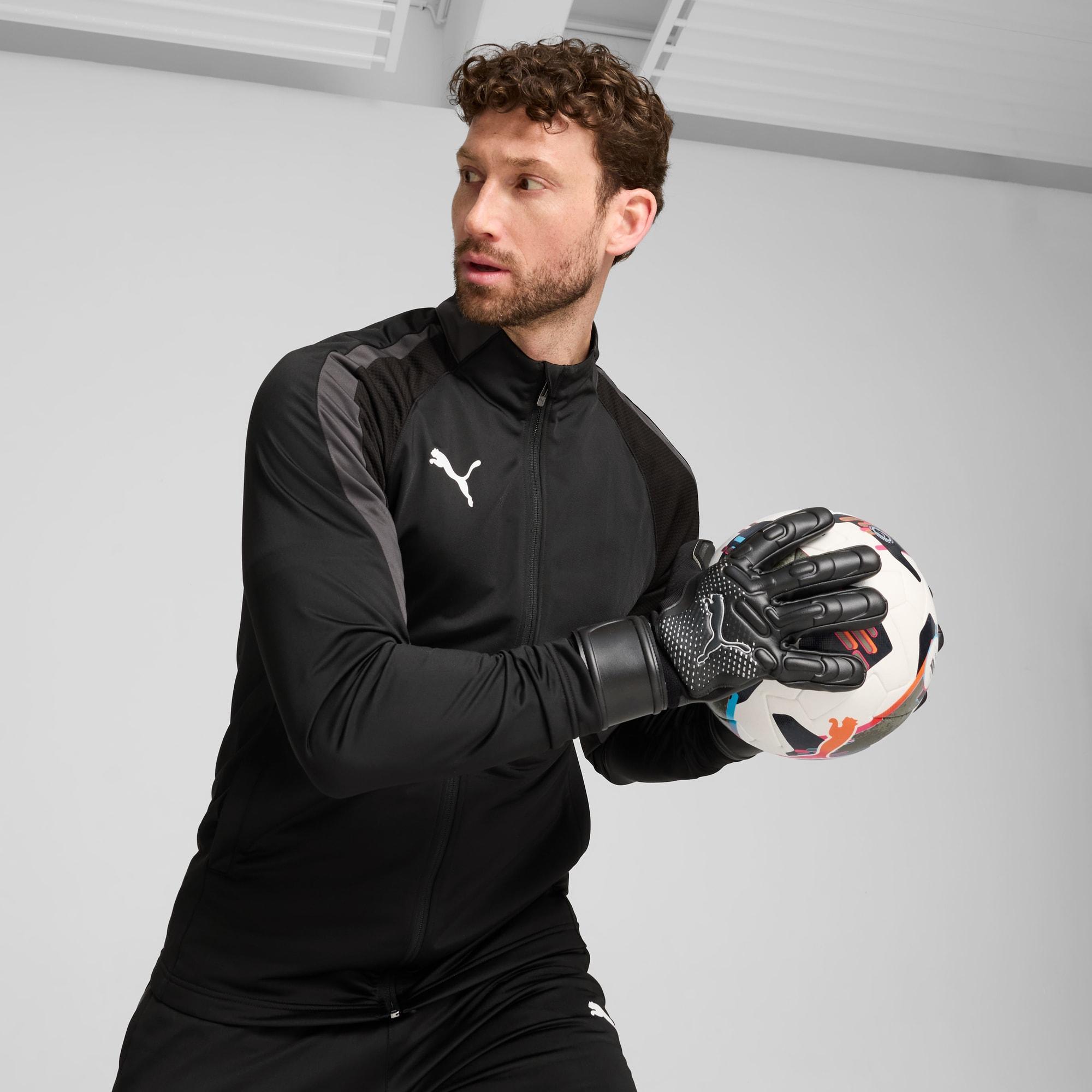 FUTURE Match Goalkeeper Gloves Product Image