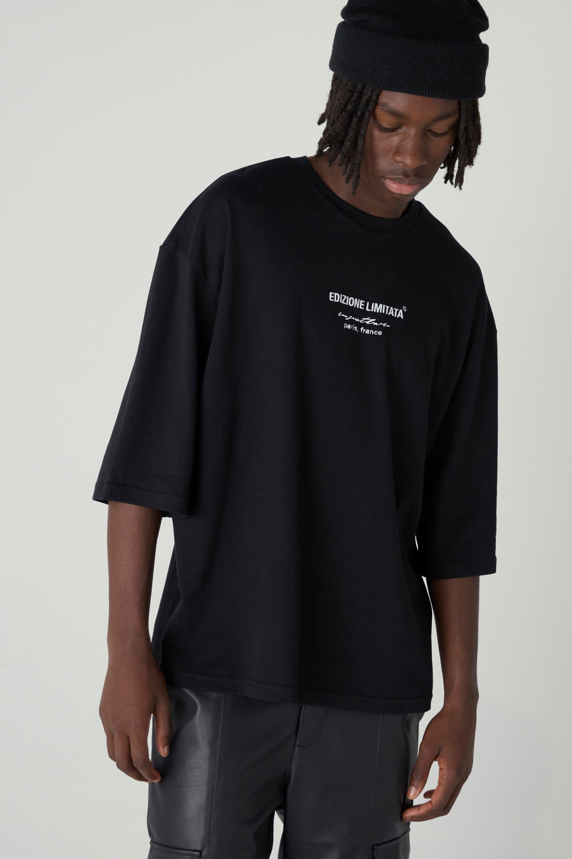 Oversized Half Sleeve Interlock Embroidered Script Print T-Shirt | boohooMAN USA Product Image