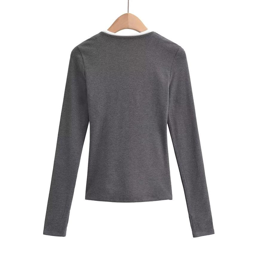 Set: Long-Sleeve V-Neck Plain Top + Round Neck Tank Top Product Image