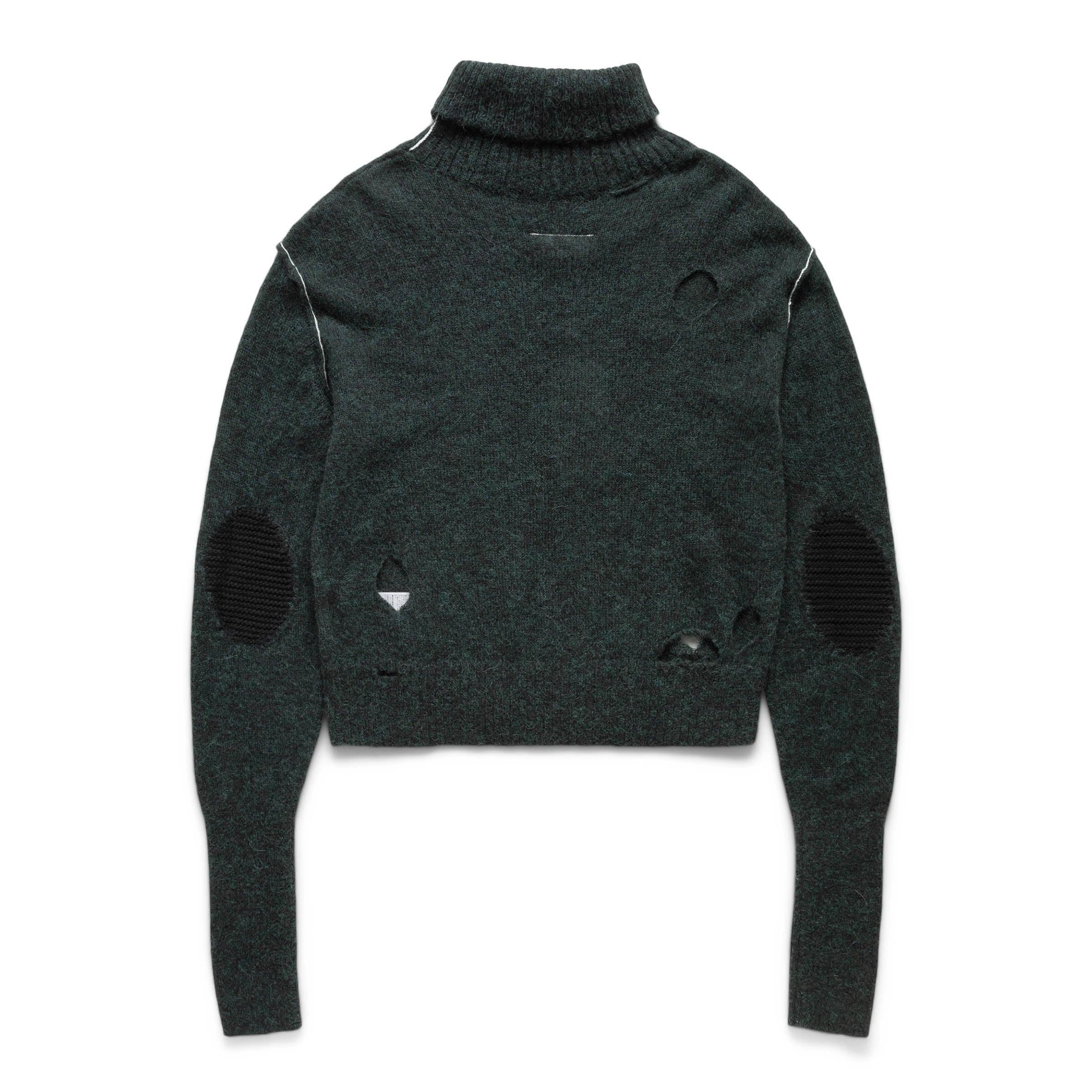 WOMEN'S CUT OUT PULLOVER Female Product Image