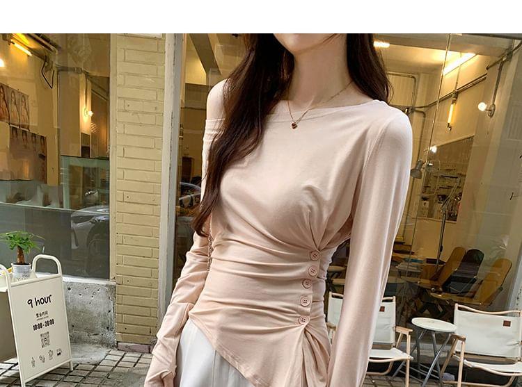 Long-Sleeve Boat Neck Plain Asymmetrical Button Hem Slim Fit T-Shirt Product Image