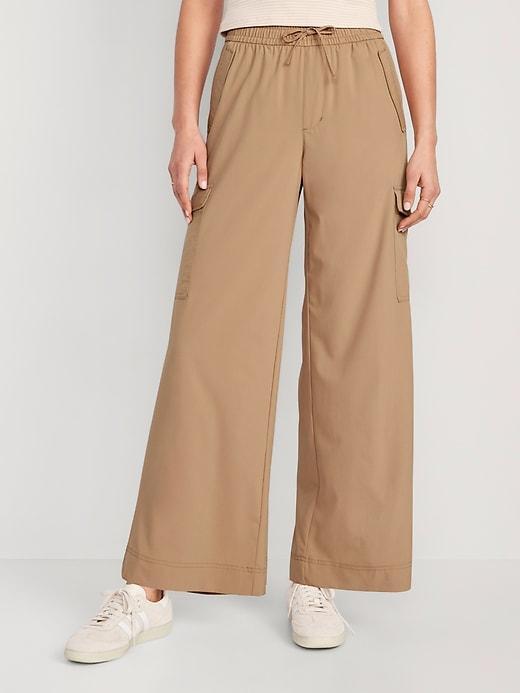 High-Waisted StretchTech Wide-Leg Cargo Pants Product Image