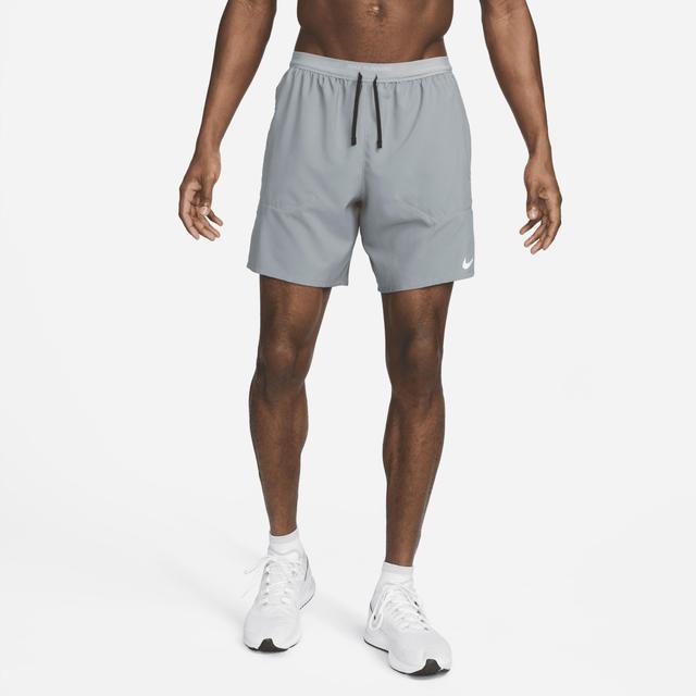 Nike Men's Stride Dri-FIT 7" 2-in-1 Running Shorts Product Image