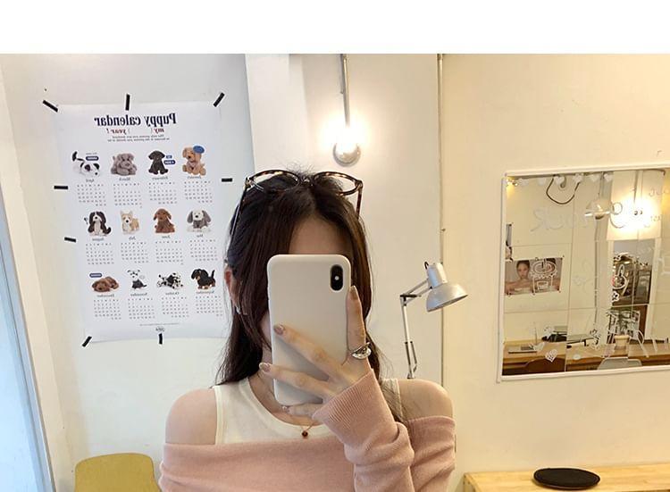 Long-Sleeve Crew Neck Cold Shoulder Mock Two-Piece Two Tone Knit Top Product Image