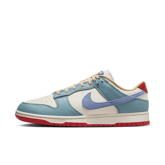 Nike Men's Dunk Low Premium Shoes Product Image