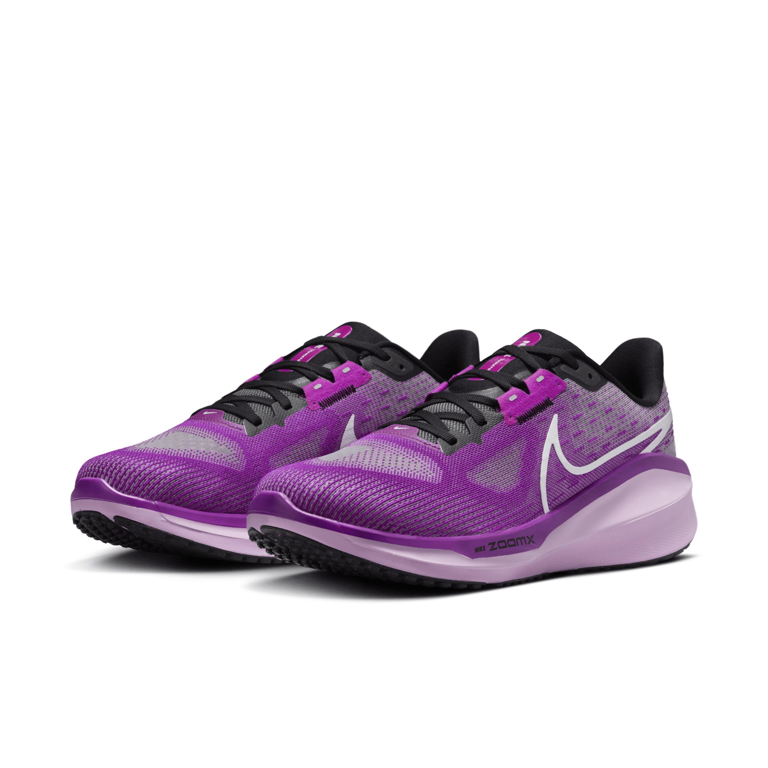 Nike Mens Vomero 17 Road Running Shoes Product Image