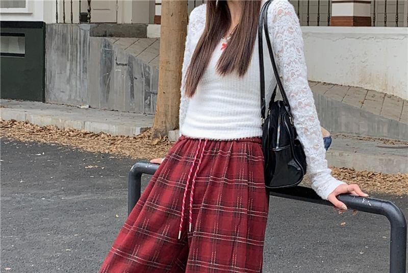 Drawstring Waist Plaid Wide Leg Pants Product Image