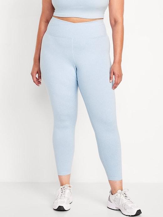 Extra High-Waisted CloudComfy 7/8 Leggings Product Image