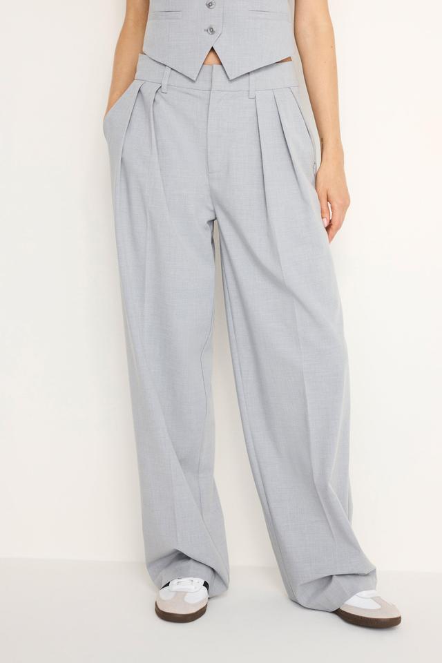 ESSENTIAL SUITING PLEATED TROUSERS | HEATHER GREY001 Product Image