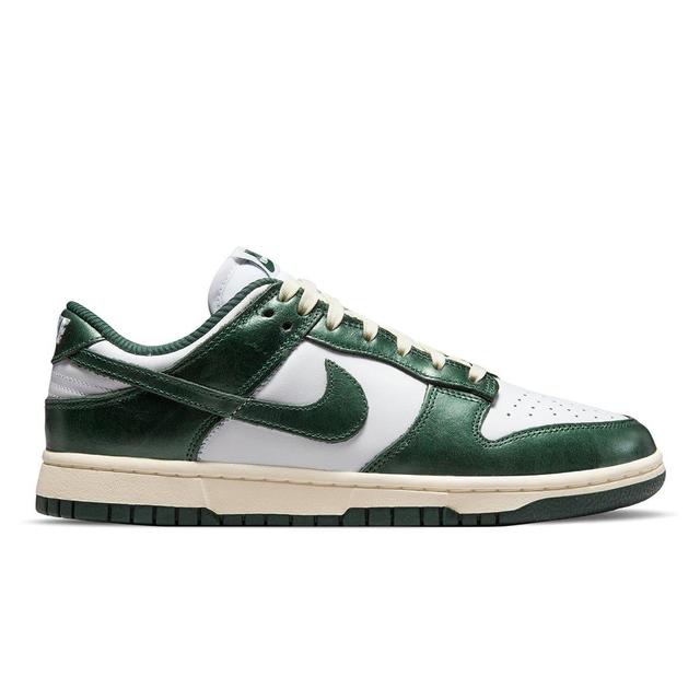 WOMEN'S NIKE DUNK LOW Female Product Image