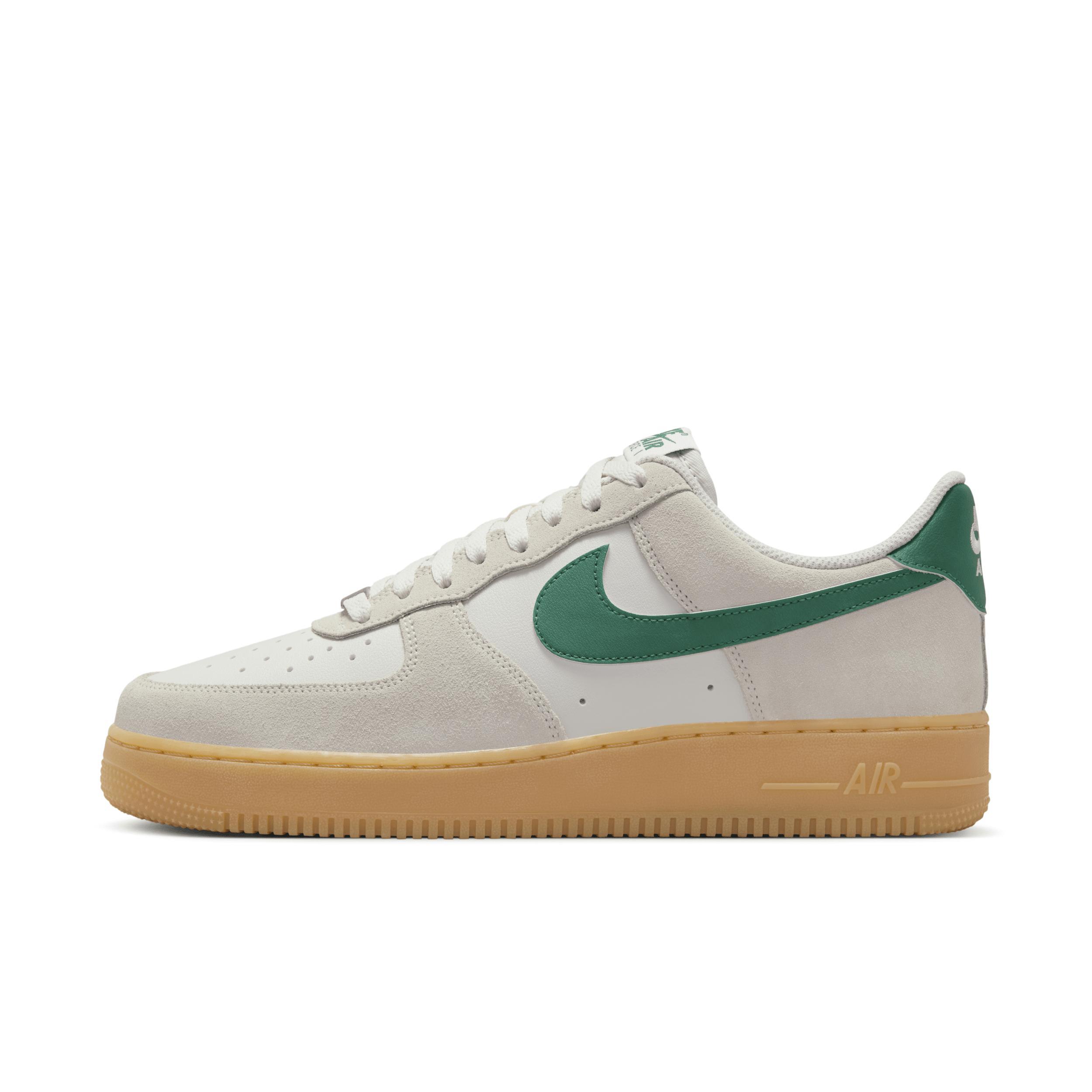 Nike Mens Air Force 1 07 LV8 Shoes Product Image