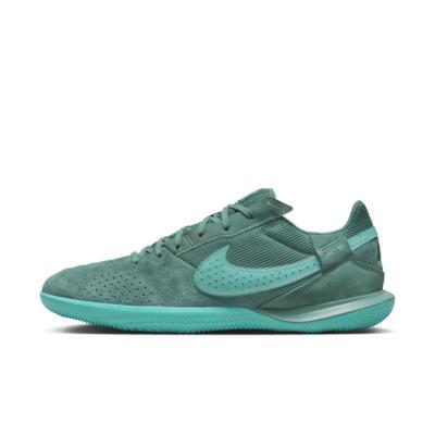 Nike Streetgato Low-Top Soccer Shoes Product Image