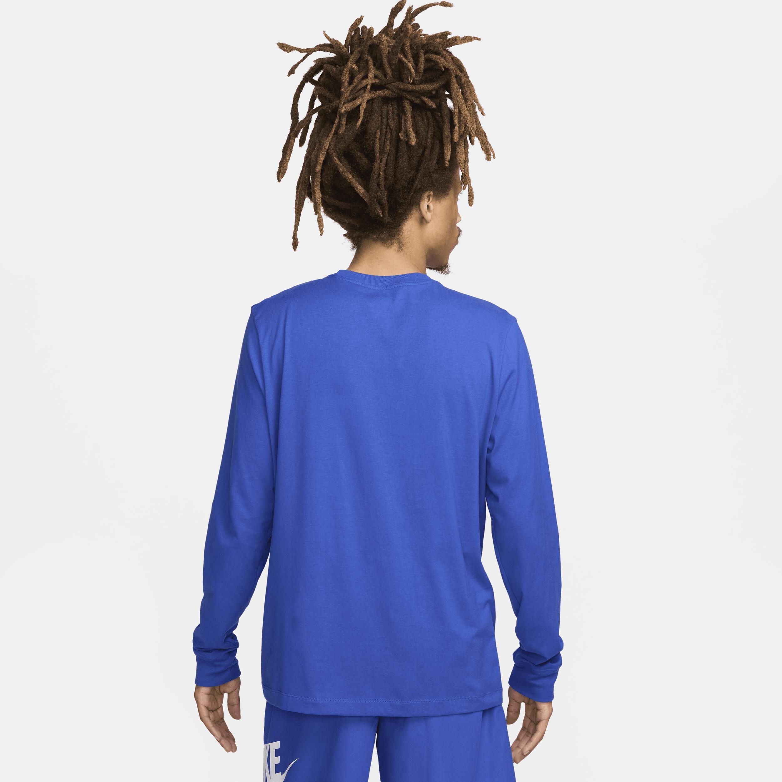 Men's Nike Sportswear Club Long-Sleeve T-Shirt Product Image