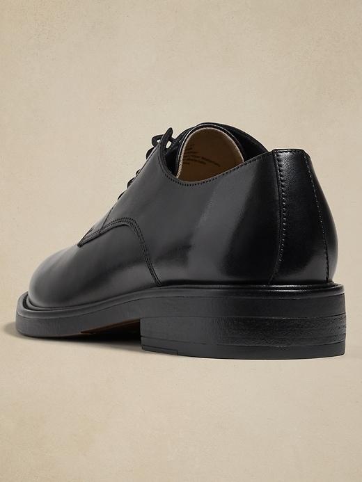 Thick Sole Oxford Dress Shoe Product Image