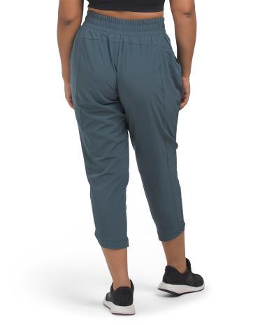 Overlook Woven Capri Pants for Women | Polyester/Spandex Product Image