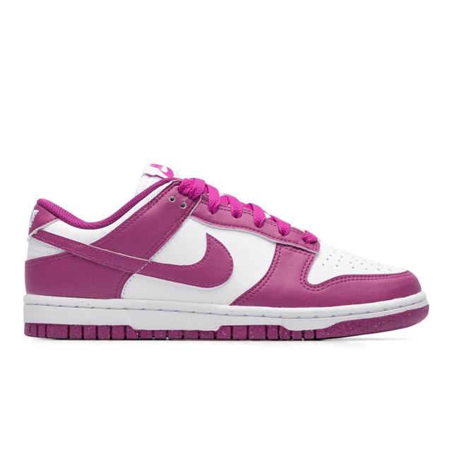 WOMEN'S NIKE DUNK LOW Product Image