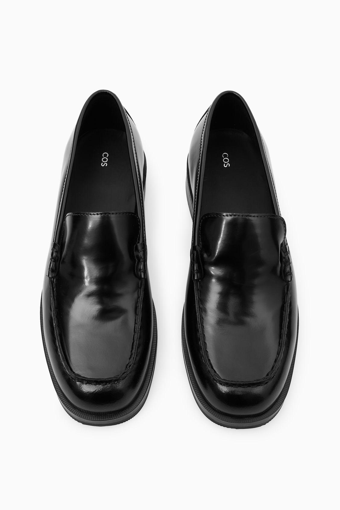 CLEAN LEATHER LOAFERS Product Image