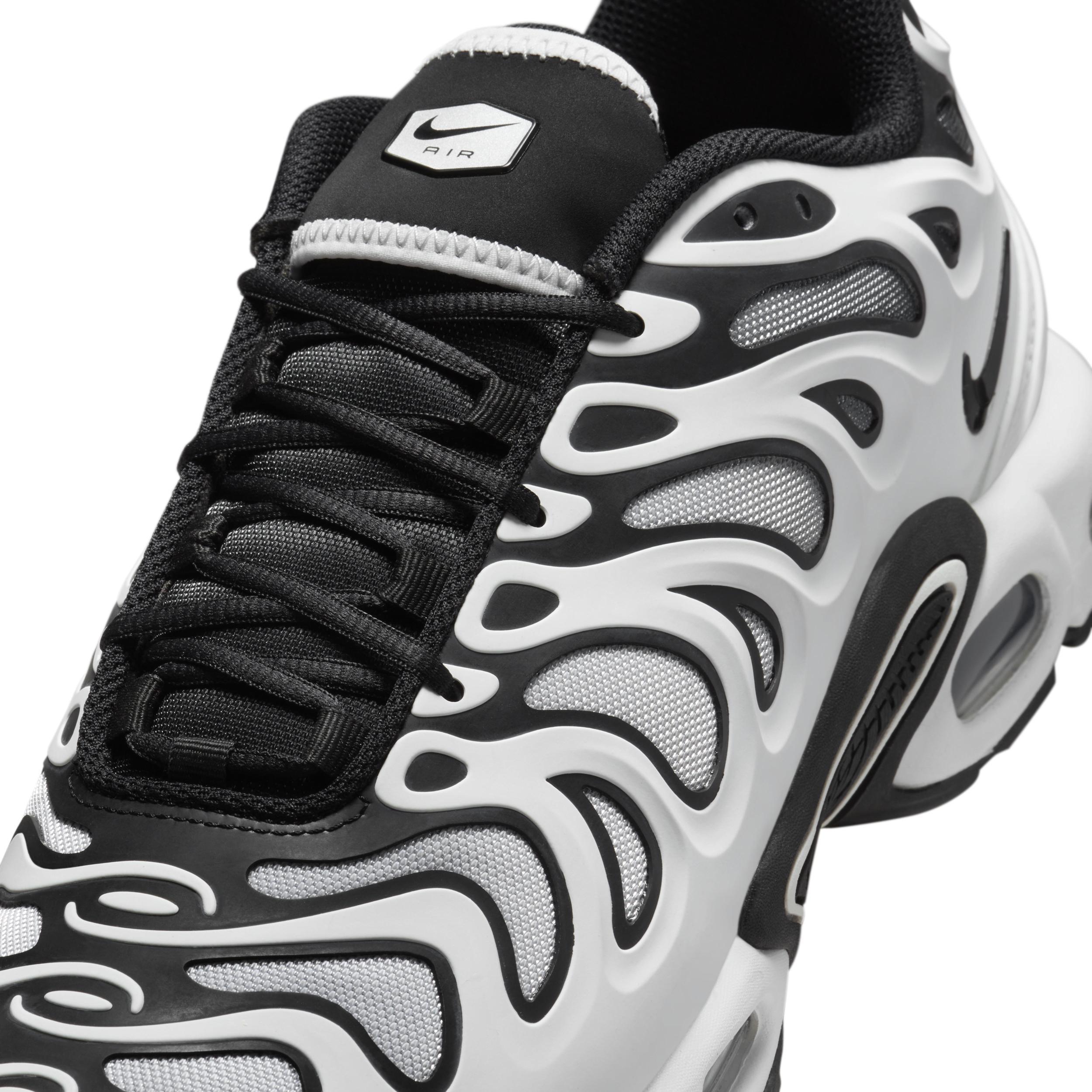 Nike Men's Air Max Plus Drift Shoes Product Image