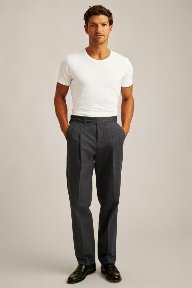 Refined Pleated Stretch Chino Product Image