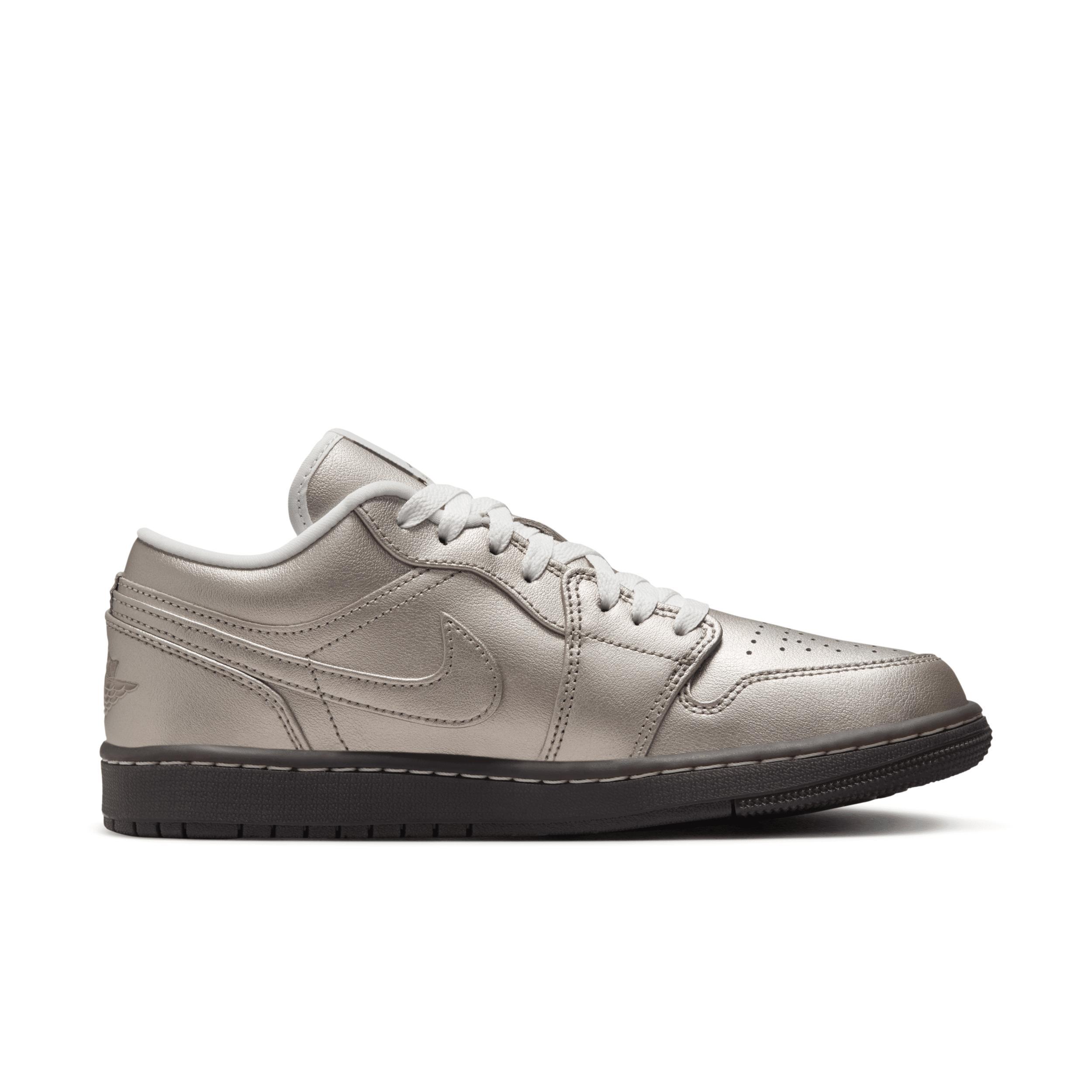 Women's Air Jordan 1 Low SE Shoes Product Image