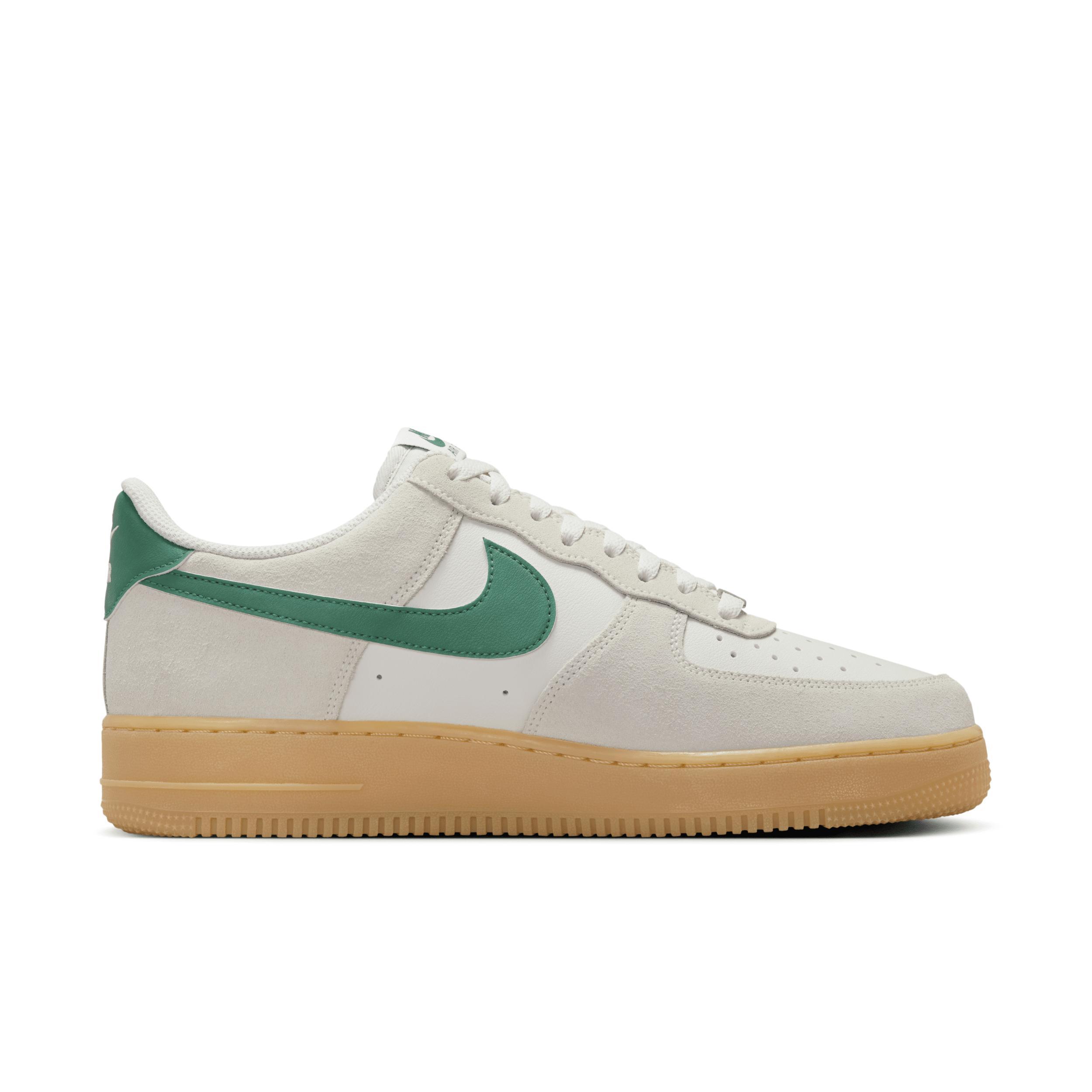 Nike Mens Air Force 1 07 LV8 Shoes Product Image