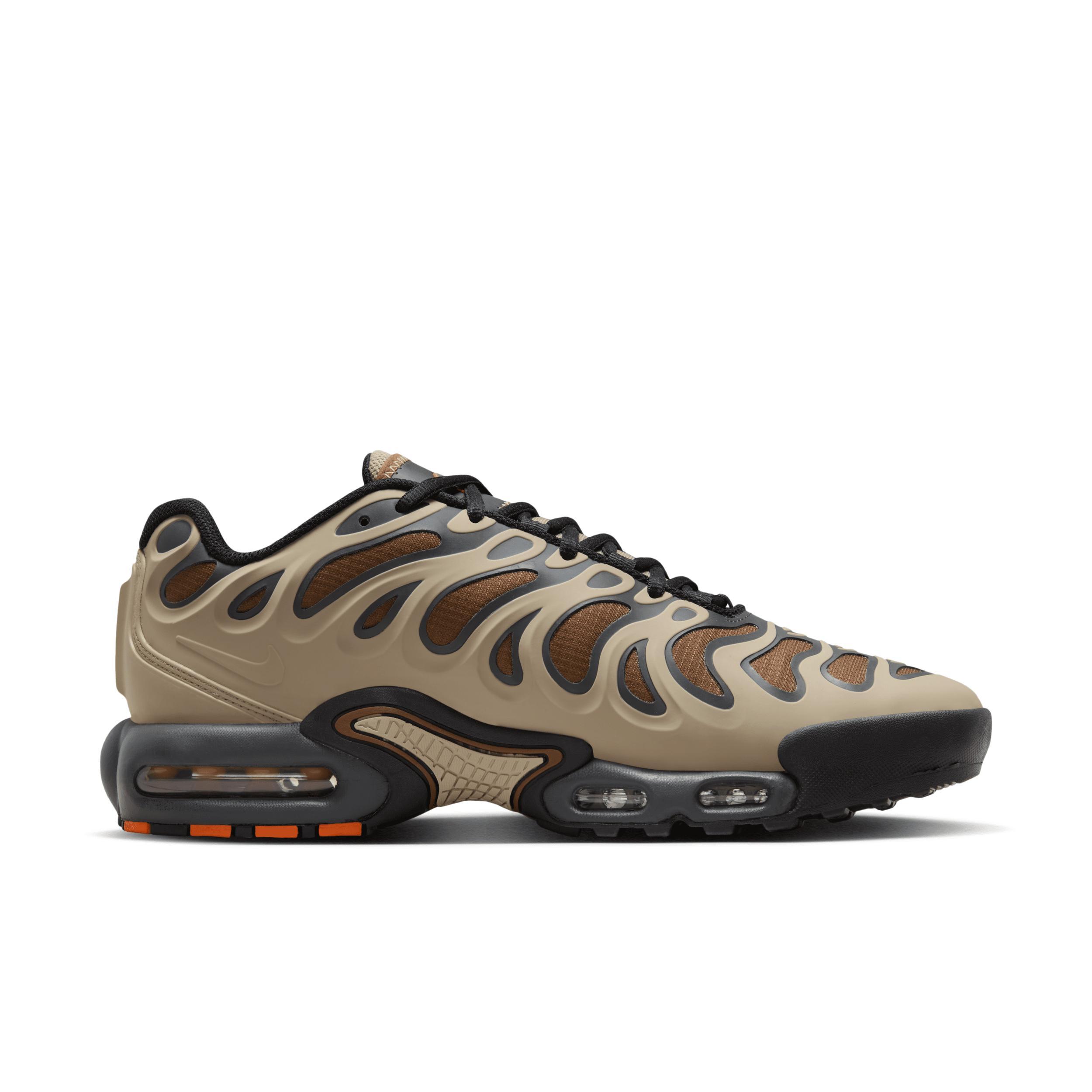 Nike Men's Air Max Plus Drift Winterized Shoes Product Image