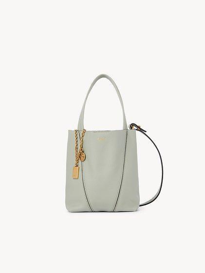 Small Chloé Spin tote bag in grained leather Product Image