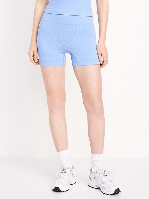 Extra High-Waisted Seamless Ribbed Biker Shorts -- 4-inch inseam Product Image