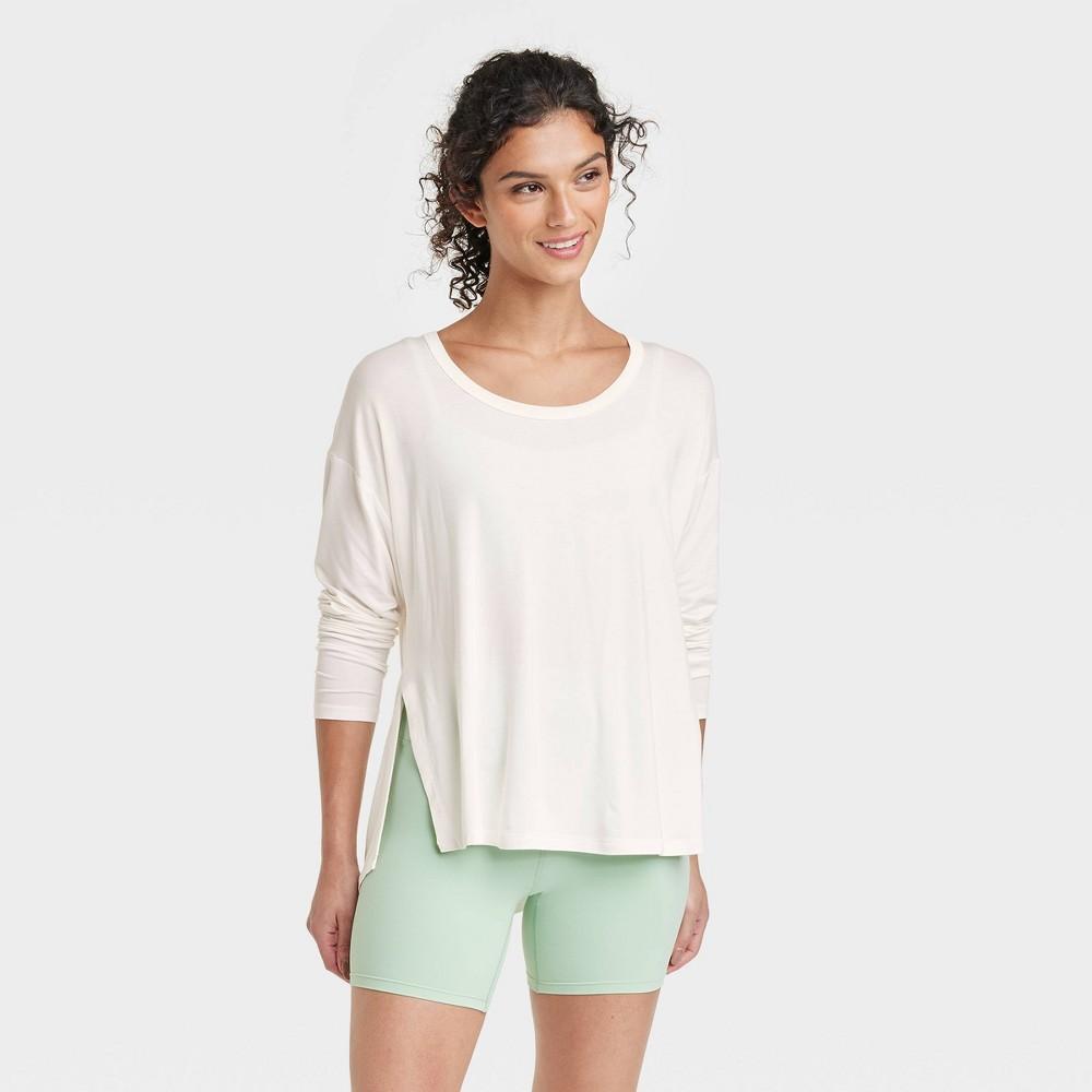 Womens Side Slit Long Sleeve Top - All in Motion Product Image