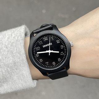 Plain Silicone Strap Watch Product Image