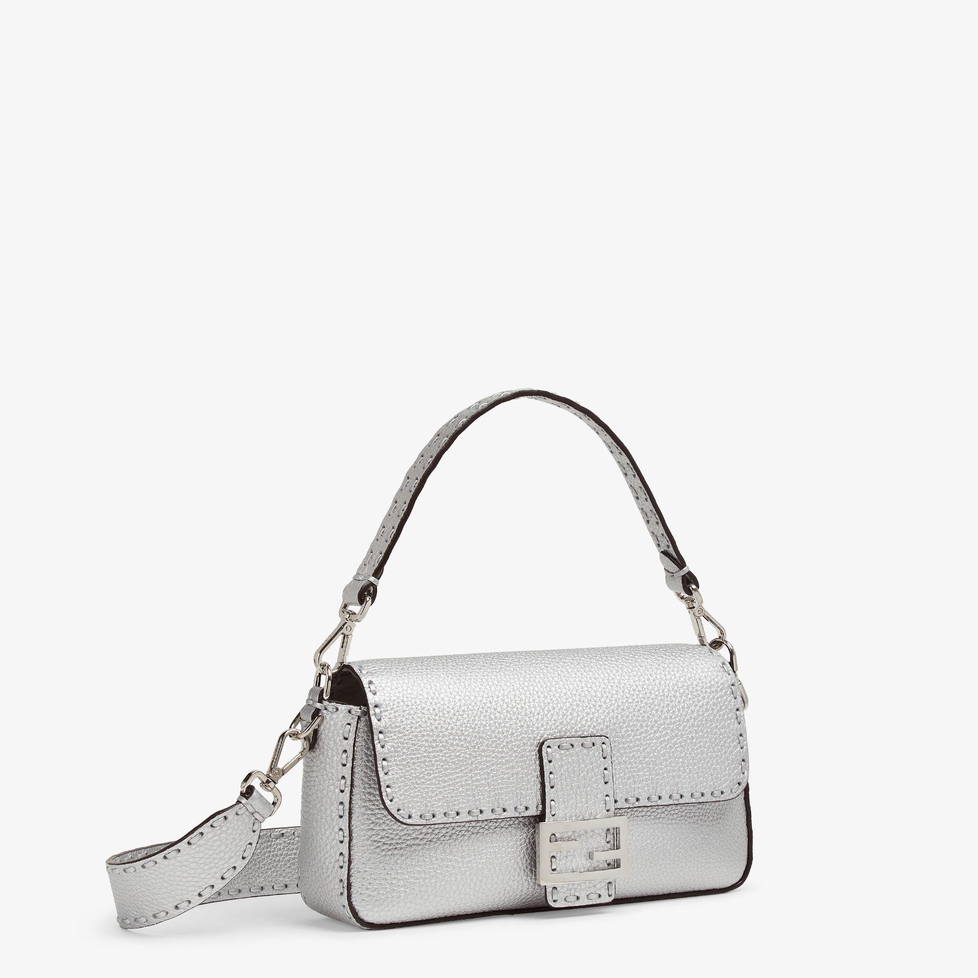 BaguetteSilver Selleria bag with oversized topstitching Product Image