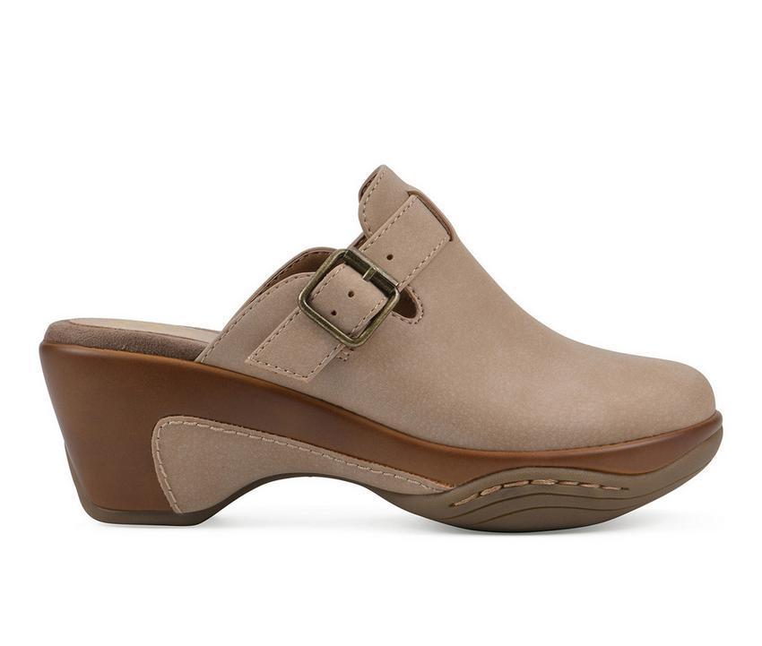 Women's White Mountain Viewed Clogs Product Image