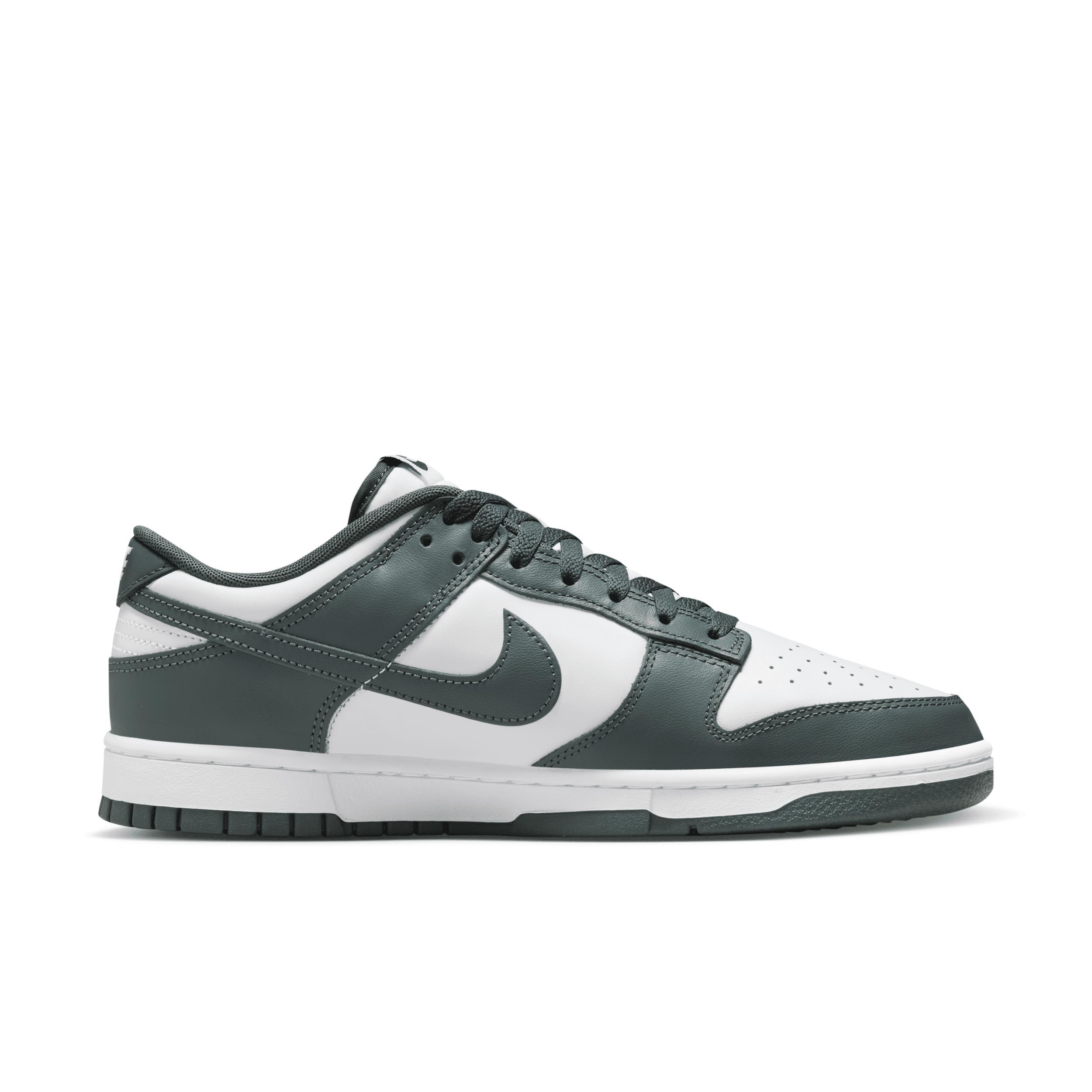 Nike Dunk Low Retro Men's Shoes Product Image