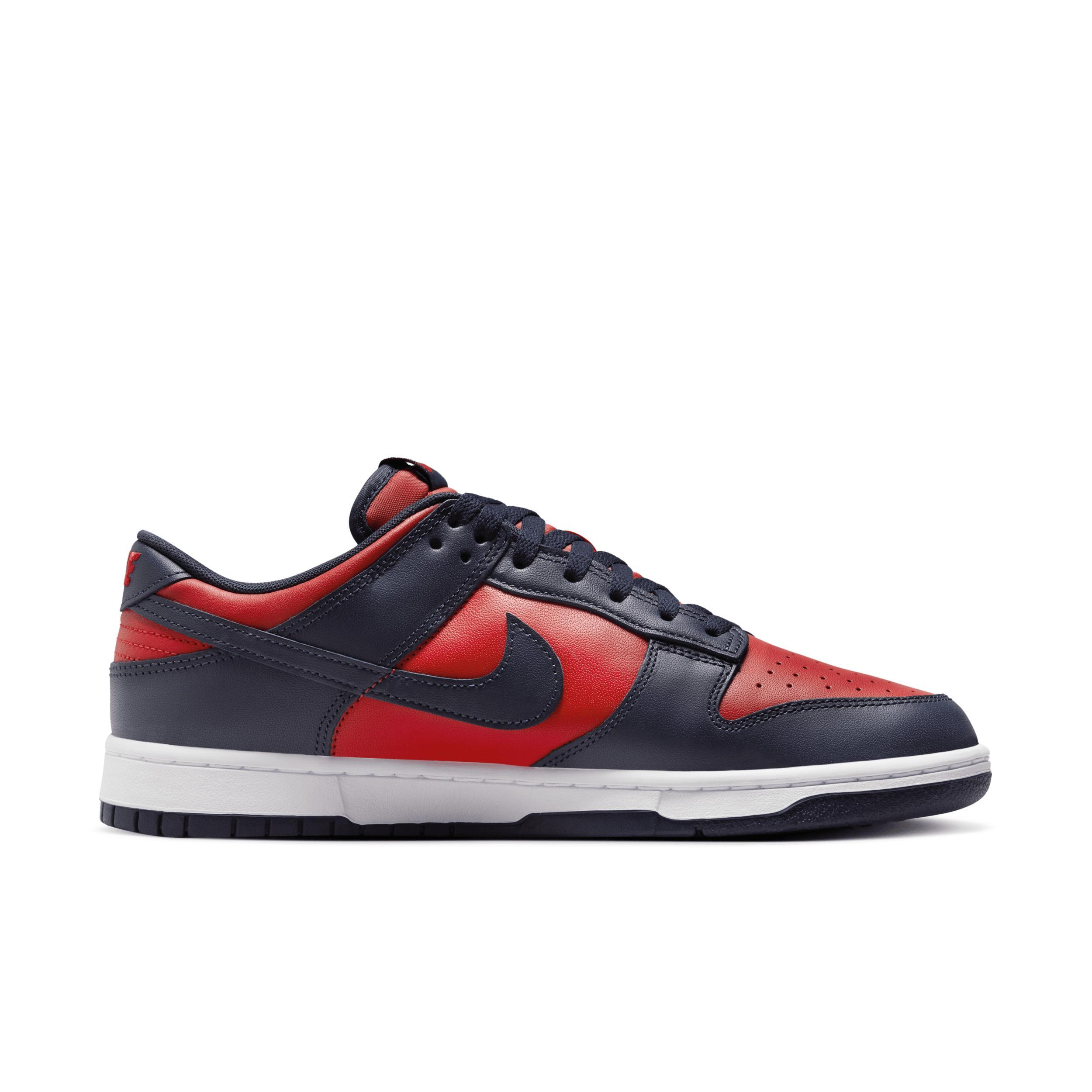 Nike Men's Dunk Low Retro Shoes Product Image