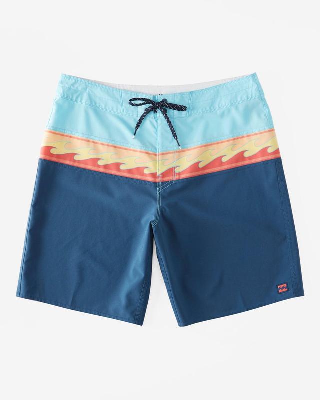 Momentum Pro Performance 19" Boardshorts - Dark Blue Male Product Image