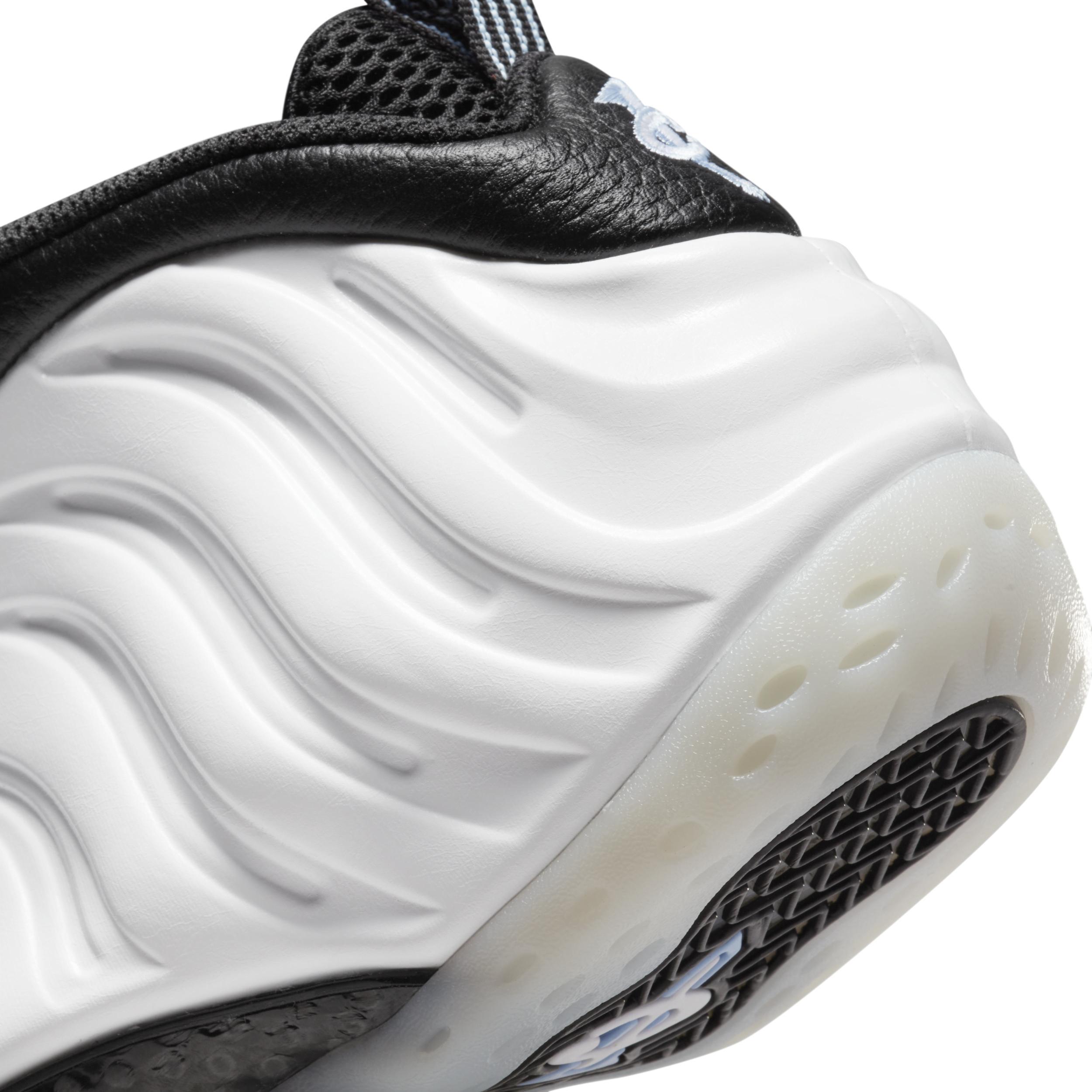 Nike Men's Air Foamposite 1 Shoes Product Image