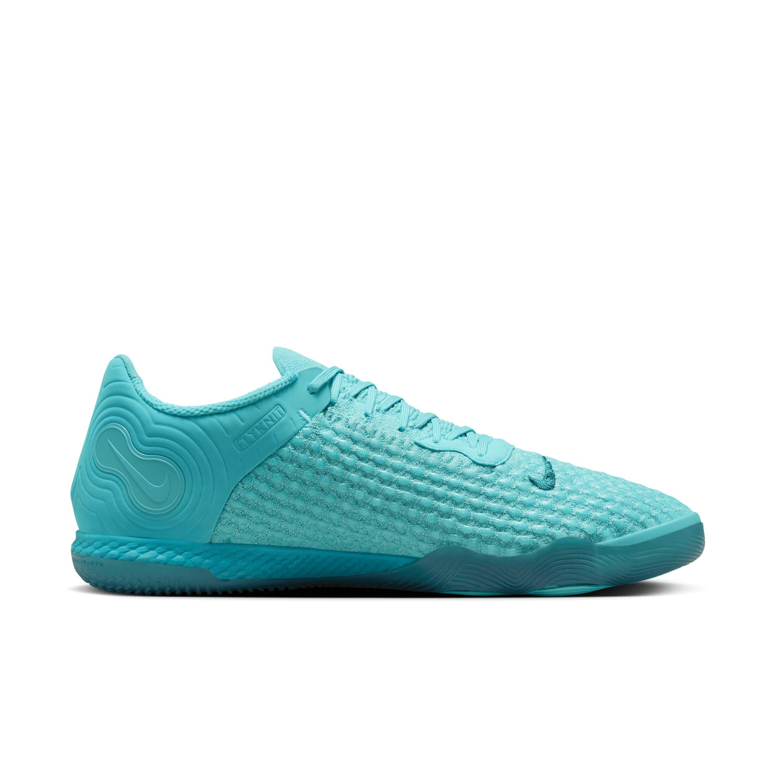 Nike Men's React Gato Indoor/Court Low-Top Soccer Shoes Product Image