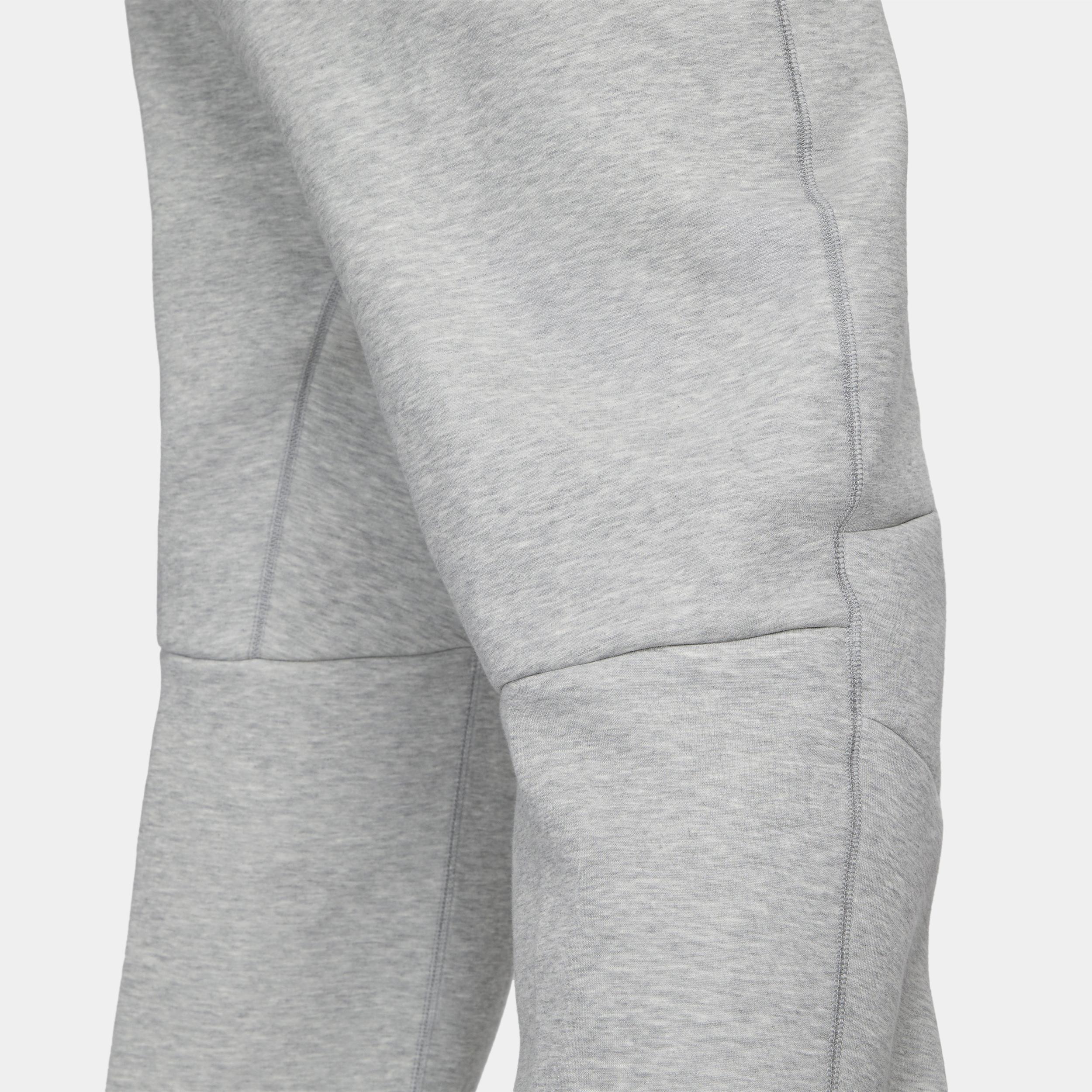 Men's Nike Sportswear Tech Fleece Open-Hem Sweatpants Product Image